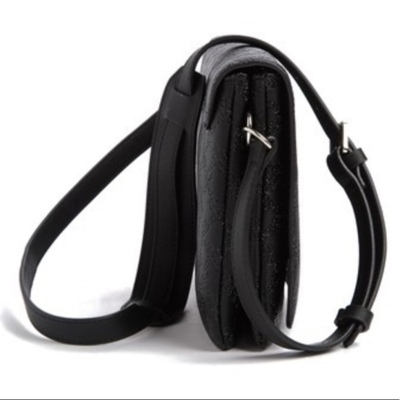 FRENCH Connection
Marin Messenger Bag - Picture 2 of 5